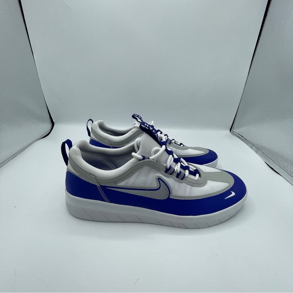 Nike SB Nyjah Free 2  2020 Unisex *SAMPLE* Shoe Size Mens 9